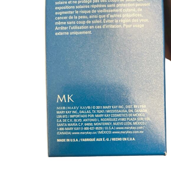 Mary Kay Subtle Tanning Lotion in New BLUE & GOLD packaging, 4 oz - Picture 5 of 5